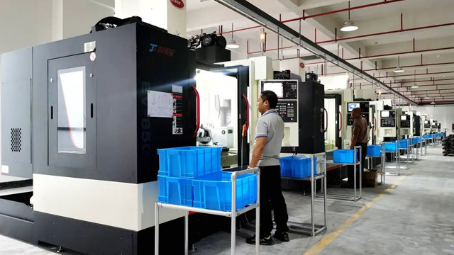 正安吸引“乡贤”郑一飞、郑二来，返乡创办九九影视水蜜桃卫浴